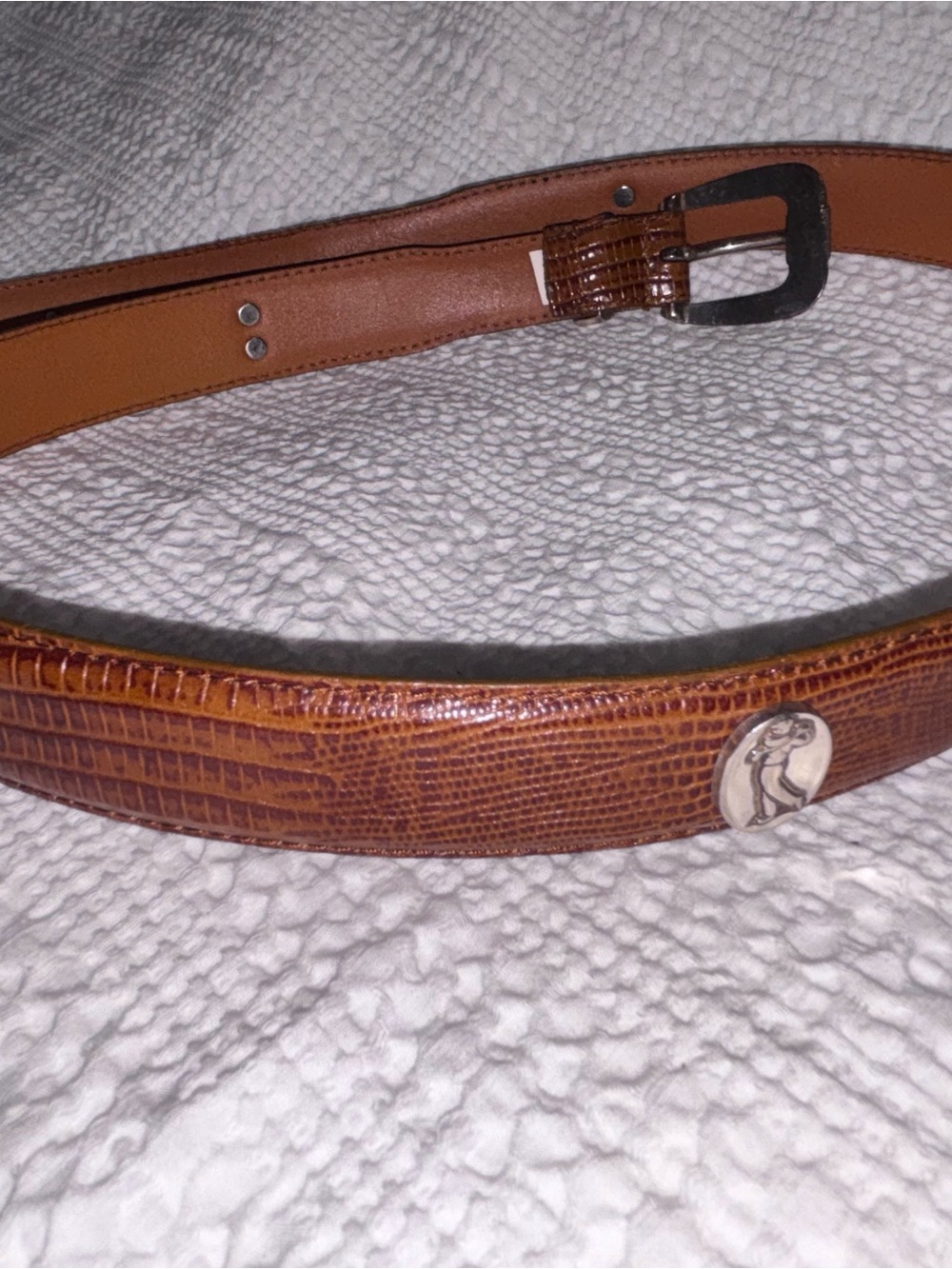 Men's Brown Textured Leather Belt with Decorative Golfer's Medallion size 36